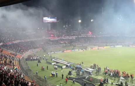 Jogo do Flamengo na Libertadores é cancelado por atos de vandalismo